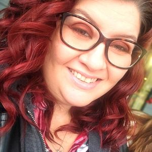 Meet your Posher, Rebecca